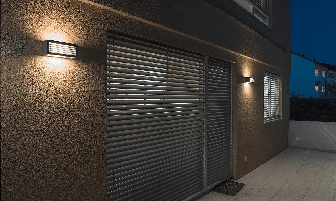 SLV LED Outdoor Wall luminaire BOX-L, IP44 IK05, 19W 3000K 480lm, directly/indirectly, anthracite SLV LED Outdoor Wall luminaire BOX-L, IP44 IK05, 19W 3000K 480lm, directly/indirectly, anthracite