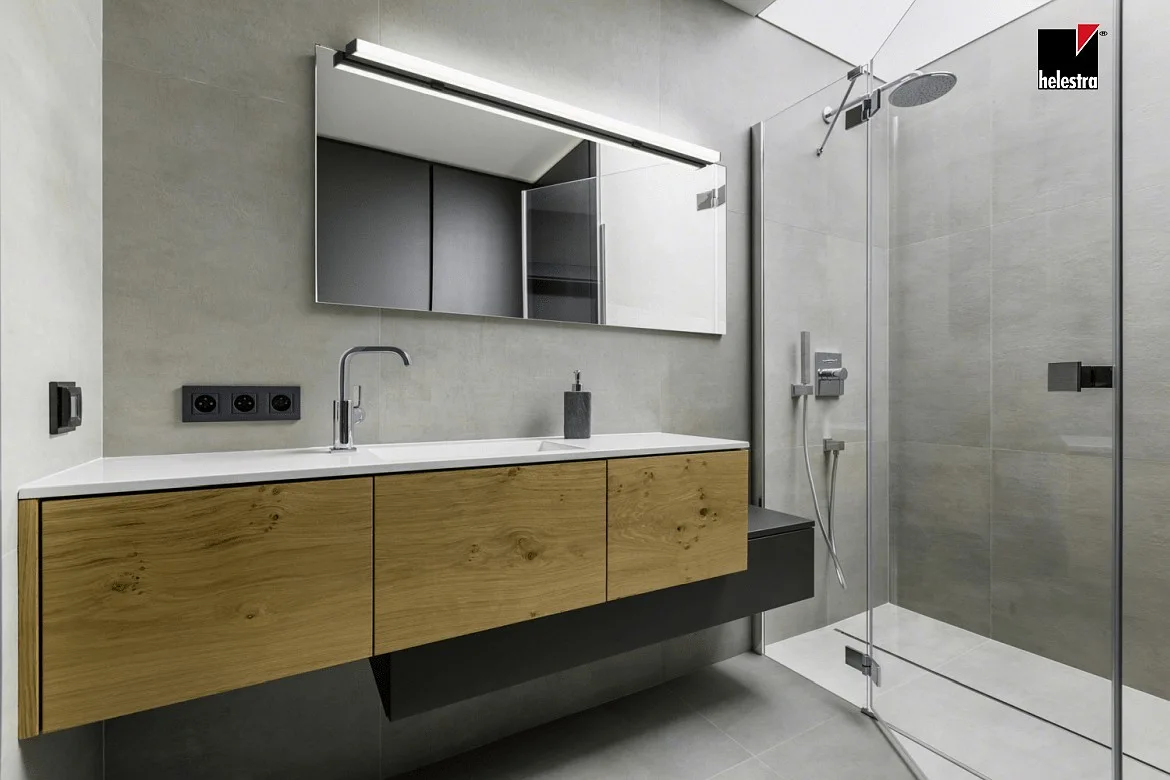 Helestra Luminaire de miroir LADO-S 90 médium, commutable, étroit, avec diffuseur IP44, noir mat, blanche Helestra Luminaire de miroir LADO-S 90 médium, commutable, étroit, avec diffuseur IP44, noir mat, blanche