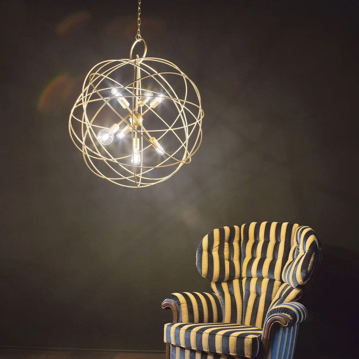 Ideal Lux Luminaire à suspension KONSE 7 flammes E27 IP20, or, satiné Ideal Lux Luminaire à suspension KONSE 7 flammes E27 IP20, or, satiné
