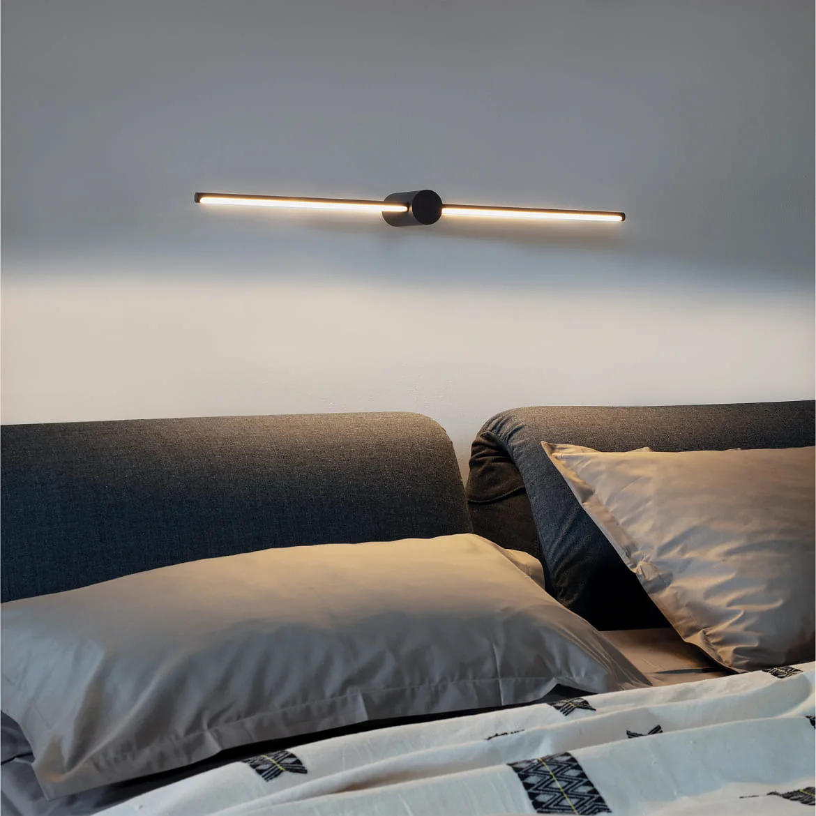 Ideal Lux Luminaire mural FILO IP44, noir Ideal Lux Luminaire mural FILO IP44, noir