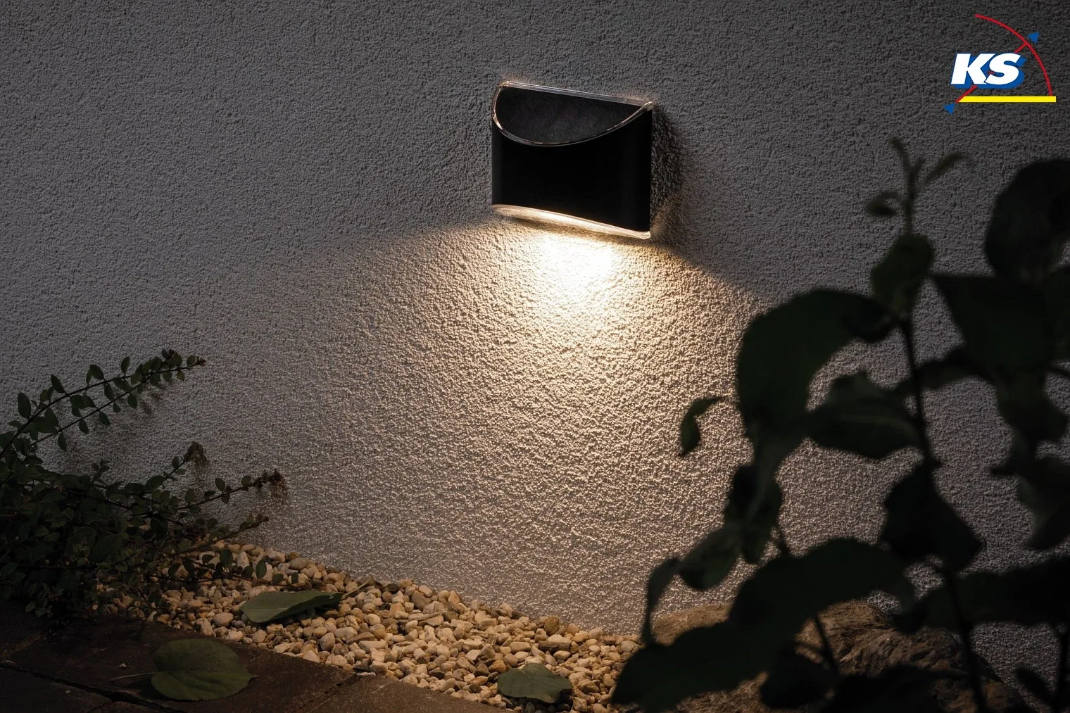 Paulmann solar wall luminaire ELLIOT with brightness sensor IP44, anthracite Paulmann solar wall luminaire ELLIOT with brightness sensor IP44, anthracite
