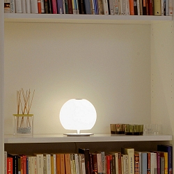 Lampe de table BALL court, dimmable G9 IP20, aluminium brossé, opale, blanc mat gradable