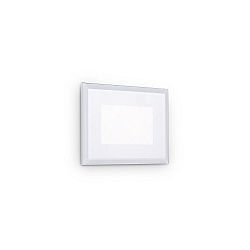 Plafonnier encastré INDIO angulaire IP65, blanche