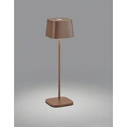 Lampe de table à accu KORI angulaire, indirect, avec variateur tactile IP65, marron, rouille gradable