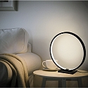 Lampe de table commutable IP20 blanche