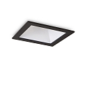 Plafonnier encastr� GAME TRIM SQUARE 84MM angulaire, rigide, UGR < 19, on/off IP40/IP20, noir, blanche 