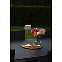 Konstsmide Lampe de table à accu CAPRI USB angulaire IP54, couleur sable gradable