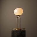 design for the people by Nordlux Lampe de table SHAPES E27 IP20 scintillant, laiton, noir