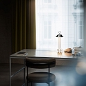SIGOR Lampe de table � accu NUDIDEROT avec crochet, CCT Switch, avec variateur tactile IP54, chrome gradable