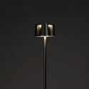Konstsmide Lampadaire à accu NICE angulaire, avec connexion USB, CCT Switch, avec variateur tactile IP54, noir gradable
