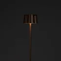 Konstsmide Lampadaire à accu NICE angulaire, avec connexion USB, CCT Switch, avec variateur tactile IP54, rouille gradable