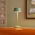 SIGOR Lampe de table à accu FACETTA Bas, CCT Switch, lot de 1, avec variateur tactile IP44, vert sauge gradable